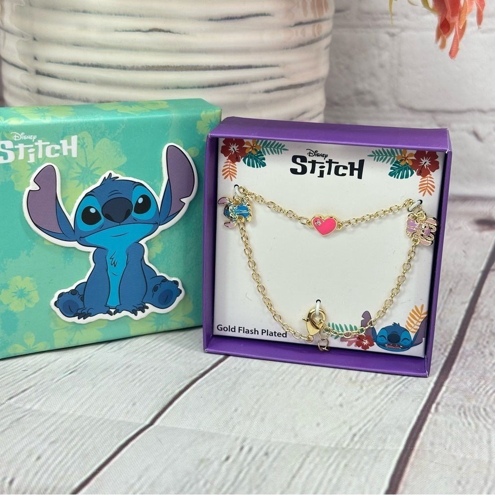 NWT Disney Angel & Stitch Gold flash plated Charm Bracelet heart fandom kidcore